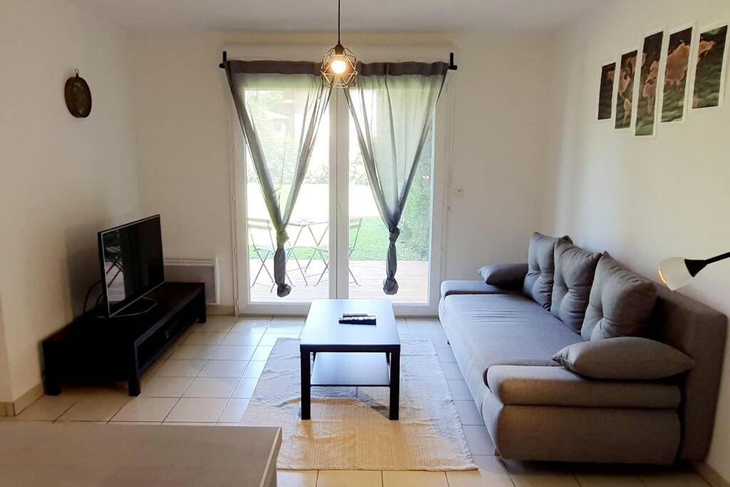Charmant Appartement Avec Terrasse Et Jardin Au Calme Proche Bus Metro Toulouse Exterior foto